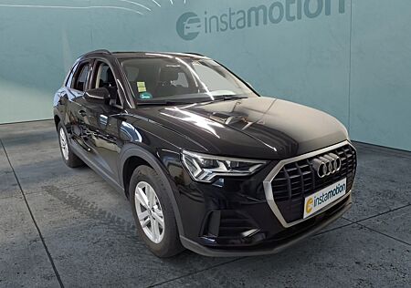 Audi Q3 35 TFSI Pano,Navi,Matrix,AHK,Standhzg