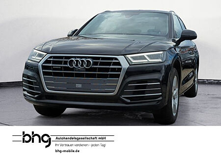 Audi Q5 SUV Design design 3.0 TDI quattro tip.