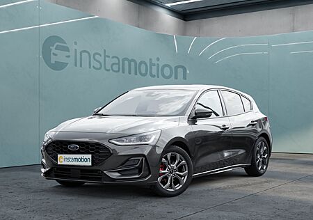 Ford Focus ST-Line Hybrid