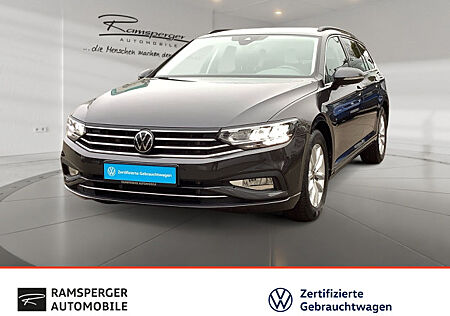 VW Passat Variant 1.5 TSI DSG Business ACC LED Navi PDC