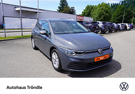 VW Golf VIII Life 2.0 TDI DSG Bluetooth LED Klima