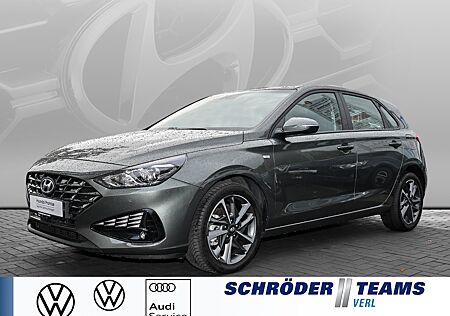 Hyundai i30 1.5 T-GDi Trend KAMERA/SHZ/PDC