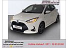 Toyota Yaris Hybrid Club Comfort Paket Klimaauto Allwetter