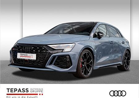 Audi RS3 Sportback 2.5TFSI MATRIX LEDER B&O 280 KM H