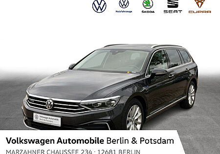 VW Passat Variant GTE 1.4 TSI Hybrid DSG Navi Pano