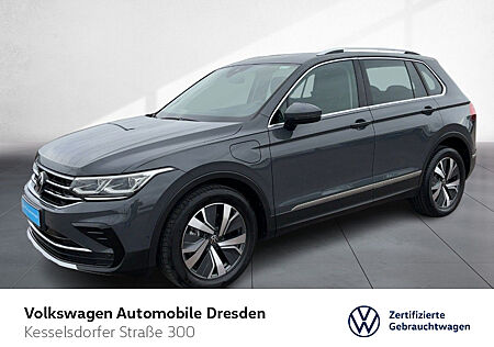 VW Tiguan Elegance