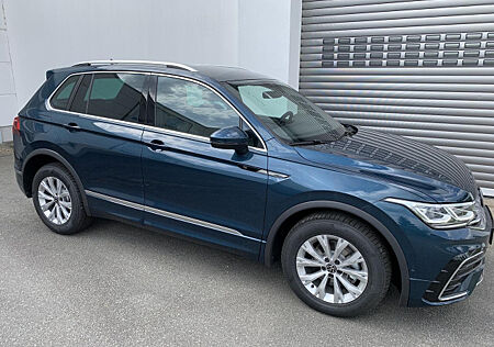 VW Tiguan 2.0 TDI R-Line DSG IQ Light Rückf. Standh.