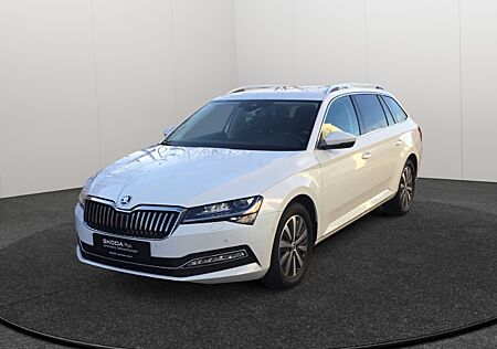 Skoda Superb Combi 1.5TSI DSG Style Matrix AHK Navi SHZ Rear View ACC