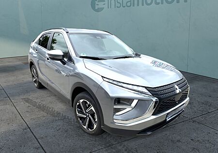 Mitsubishi Eclipse Cross Allrad Hybrid 4WD 2.4 MIVEC PHEV EU6d Rückfahrkamera