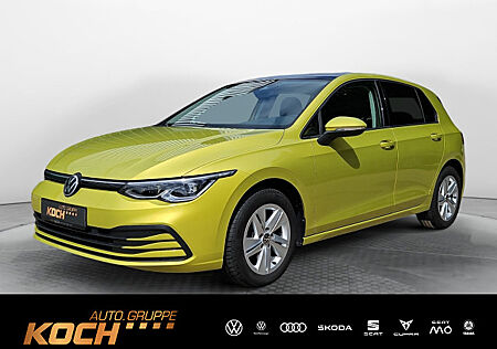 VW Golf VIII 1.0TSI Life Navi Pano LED