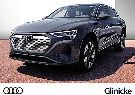 Audi Q8 advanced 55 e-tron quattro 300 kW