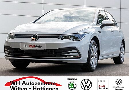 VW Golf VIII 1.5 eTSI DSG Style PANORAMA AHK NAVI KAMERA