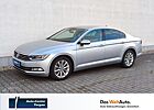 VW Passat Lim. Highline 2.0 TDI DSG LED NAVI AHK