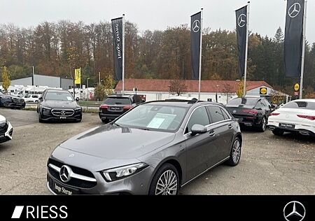 Mercedes-Benz A 250 e SD LM KAM PDC SpurH Navi AUT KlimaA