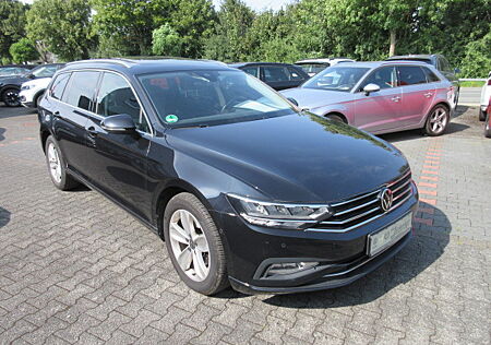 VW Passat Variant Business 2.0 TDI DSG NAVI AHK PAN