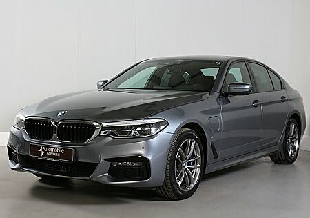 BMW 530e iPerformance M Sportpaket LED ACC HuD Hifi