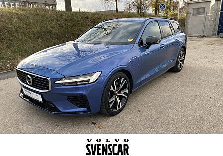 Volvo V60 R-Design Plug-In Hybrid AWD T6 Twin Engine EU6d-T HUD StandHZG AHK Navi digitales Cockpit