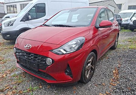 Hyundai i10 Automatik Trend Navi Klima DAB SHZ LenkradHZG Apple CarPlay Android Auto Musikstreaming