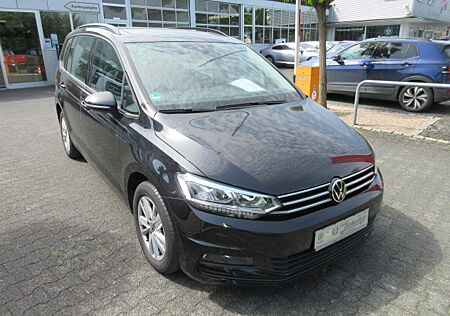 VW Touran Comfortline 2.0 TDI DSG NAVI PANO AHK LED