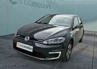 VW Golf e- Comfortline Navi+LED+Einparkh.+16''+CCS