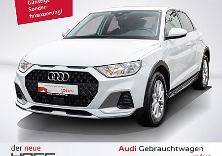 Audi A1 allstreet 30 TFSI Lenkrad abeflacht Sportsitz