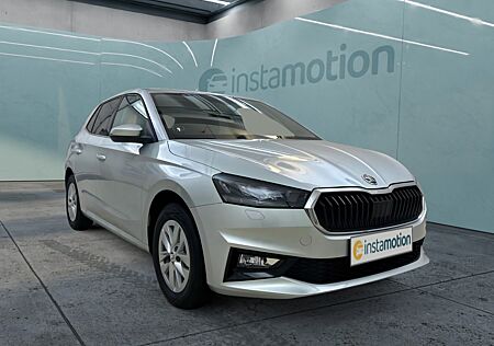 Skoda Fabia 4 IV 1.0 TSI Ambition LED/ACC/DAB+