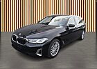 BMW 530 i Touring Luxury Line*UPE 77.040*HeadUp*Pano