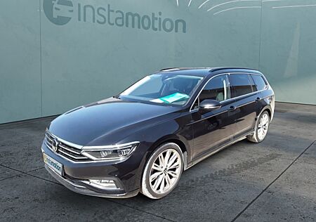 VW Passat Variant 2.0 TSI DSG R-LINE IQ.LIGHT LM19 AHK