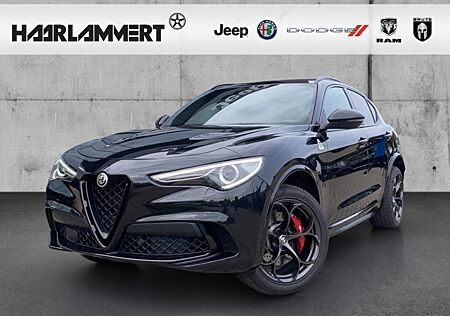 Alfa Romeo Stelvio Quadrifoglio PDC+KAMERA+CARPLAY+NAVI+SHZ