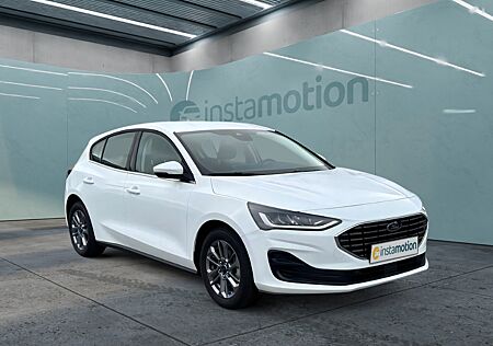 Ford Focus Mild-Hybrid Titanium Navi LED Kurvenlicht Scheinwerferreg. ACC Apple CarPlay Android Auto