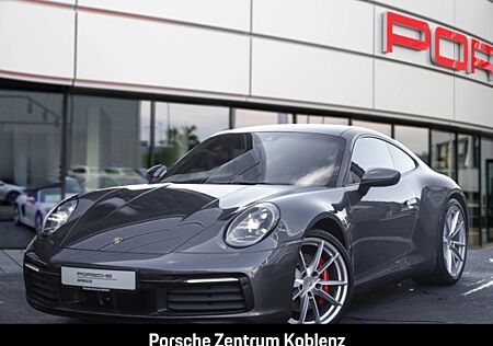 Porsche 992 (911) Carrera 4S