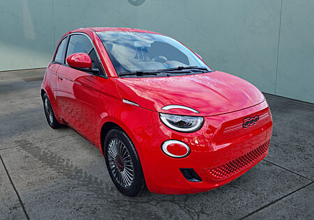 Fiat 500E MJ22 (RED) 16LM PDC LED Sitzh. Induktion