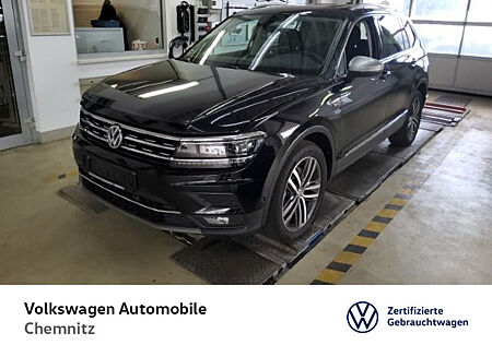 VW Tiguan Allspace 2.0 TSI Highline 4Motion Head-up