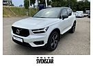 Volvo XC 40 XC40 R-Design T4 EU6d-T Navi Leder digitales Cockpit Soundsystem LED Kurvenlicht Scheinwerferreg.