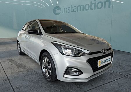 Hyundai i20 YES! PDC KAM SHZ SpurH