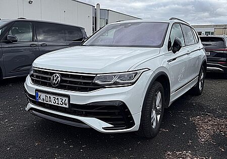 VW Tiguan Allspace R-Line 2,0 l TDI SCR 4MOTION 110 kW (150 PS) 7-Gang-Doppelkupplungsgetriebe DSG