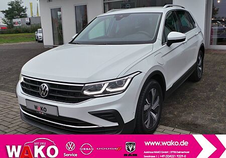 VW Tiguan 1.4 TSI eHybrid Life Matrix ACC Navi AHK R-kamera