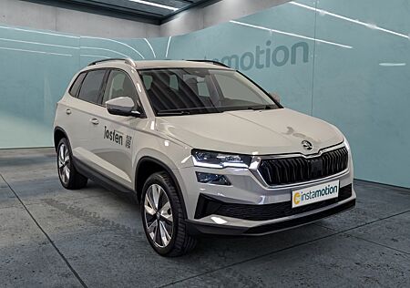 Skoda Karoq Selection 1.5 TSI DSG AHK ACC NAVI LED