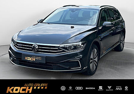 VW Passat Variant GTE Navi LED AHK Pano ACC