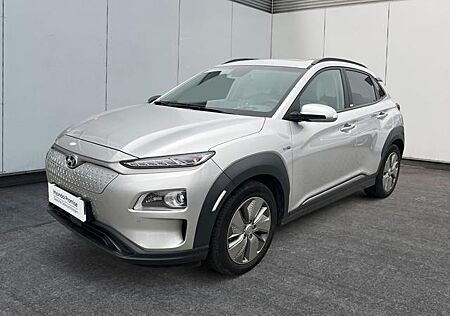 Hyundai Kona Premium Elektro 2WD A/T 150 kW Klimaauto...