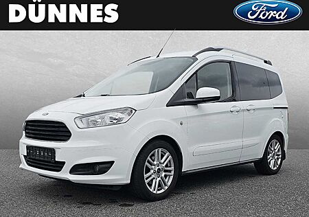 Ford Tourneo Courier 1.0 EcoBoost Titanium