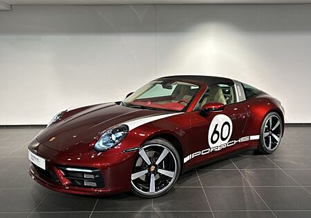 Porsche 992 911 Targa 4S Heritage Design Edition LED