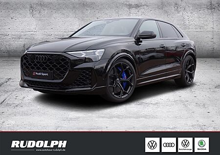 Audi RS Q8 RSQ8 performance 640 PS RS-AGA KERAMIK 305 KM/H STHZG PANO