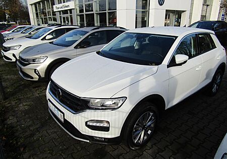 VW T-Roc Style 1.6 TDI 6-GANG PDC ACC DAB+ NAVI LM1