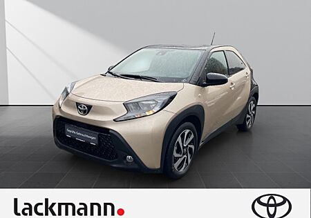 Toyota Aygo X 1.0 Team D*Autom.*CarPlay*DAB*SHZ*Kamera*