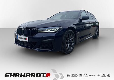 BMW 540d xDrive Touring Steptronic M Sport STHZG*PANO*AHK*HEADUP*NAVI*LED*ACC*PARKLENK*KAMERA*HECKKL.+SITZE EL*TOTW*SHZ*LEDER*20"