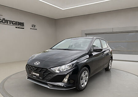 Hyundai i20 FL MY25 1.2 5-MT SELECT KLIMA NAVI BLUETOOTH K