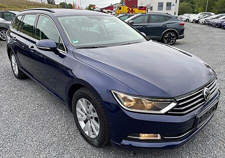 VW Passat Variant 1.6 TDI *Comfortline*AHK*Navi*SHZ*ACC*Einparkhilfe vo+hi*