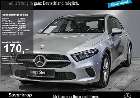 Mercedes-Benz A 180 d KAMERA SPUR PANO PDC SHZ