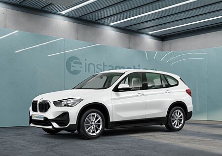 BMW X1 sDrive18i Navi SH PDC DAB